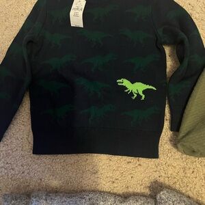 Boys sweaters size 3t